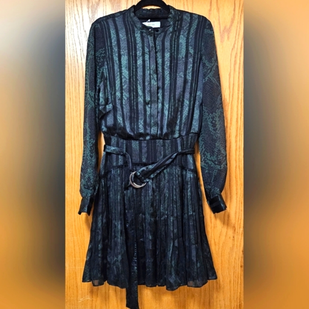 REISS Gillian Green Snake Print Long Sleeve Dress